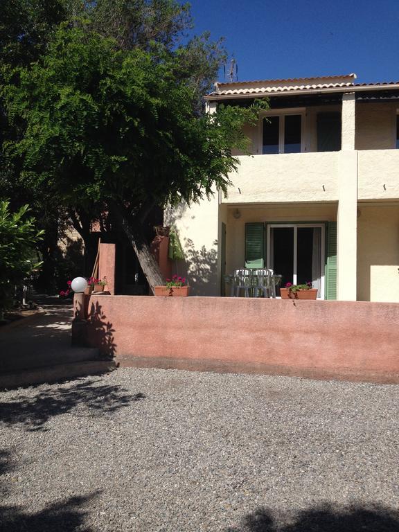 Le Clos Des Arbousiers Linguizzetta Bagian luar foto