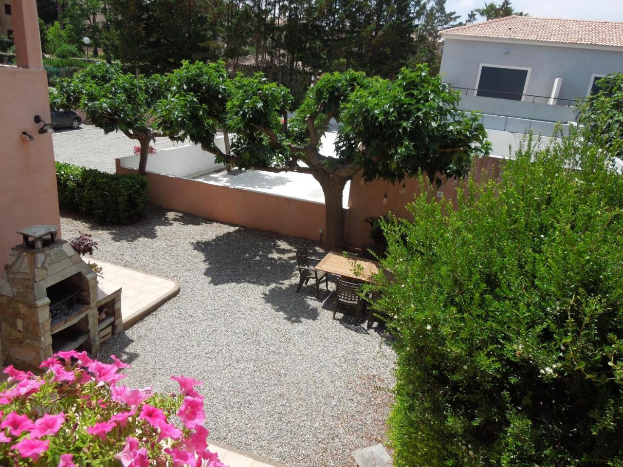 Le Clos Des Arbousiers Linguizzetta Bagian luar foto