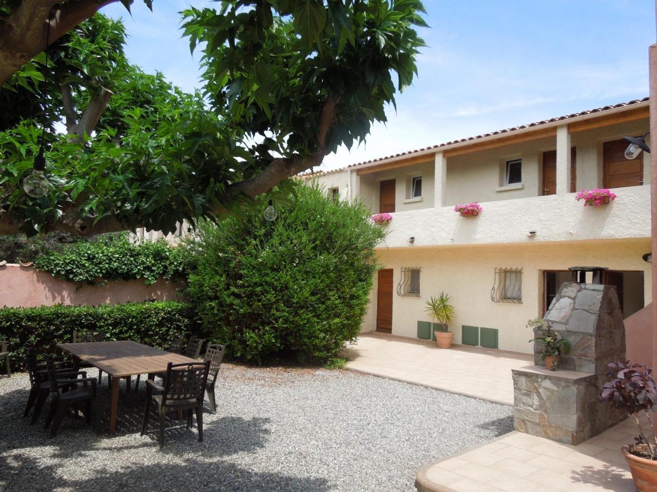 Le Clos Des Arbousiers Linguizzetta Bagian luar foto